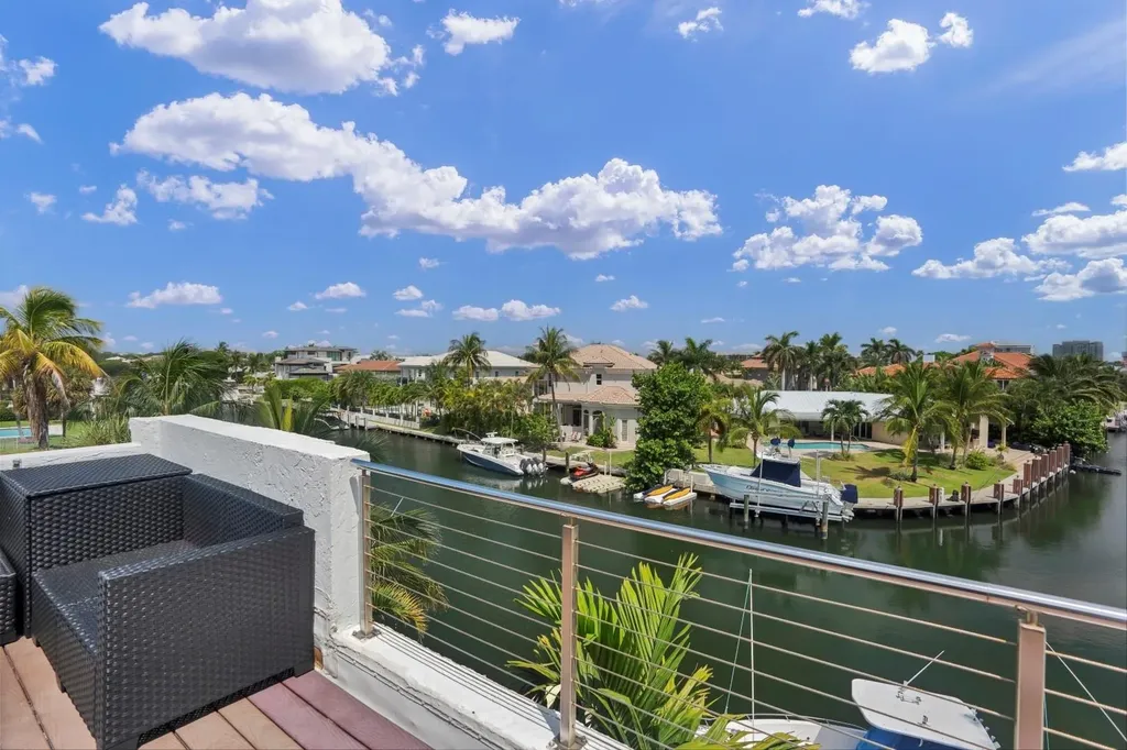 1121 Bel Air Drive Highland Beach FL 33487