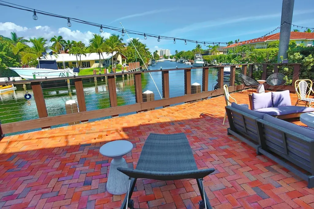 1121 Bel Air Drive Highland Beach FL 33487