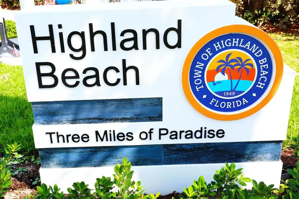 1121 Bel Air Drive Highland Beach FL 33487