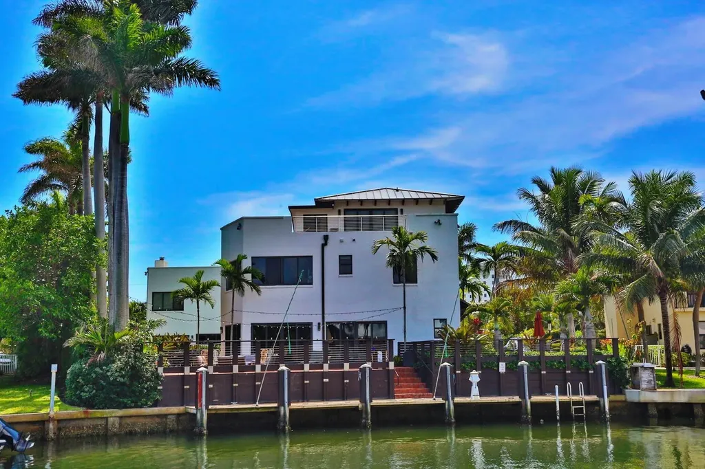 1121 Bel Air Drive Highland Beach FL 33487