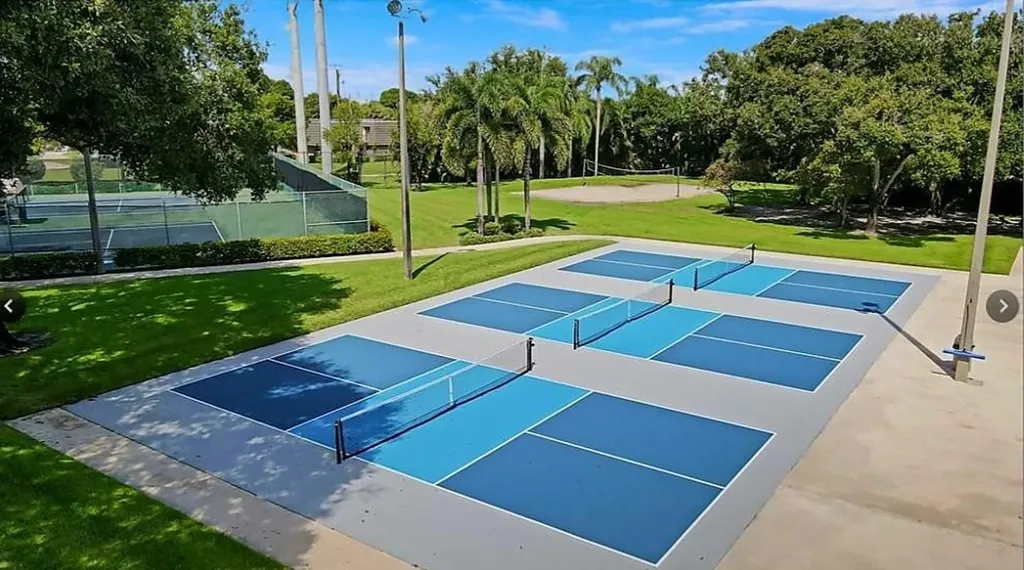 5321 53rd Way West Palm Beach FL 33409