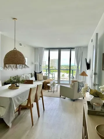 2602 E Hallandale Beach Boulevard Hallandale Beach FL 33009