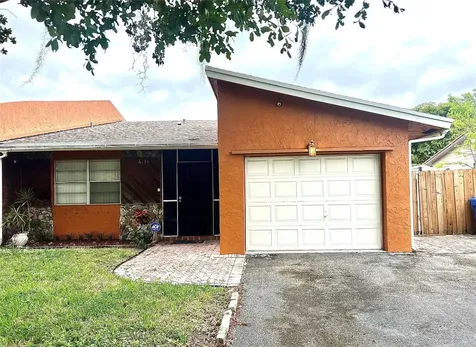 6131 SW 4th Street Margate FL 33068