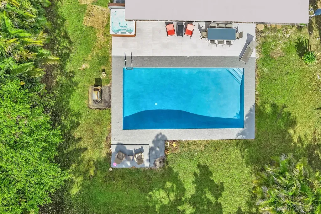 410 E Country Club Circle Plantation FL 33317