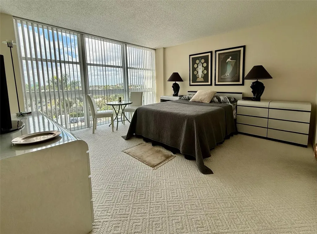 2841 N Ocean Boulevard Fort Lauderdale FL 33308