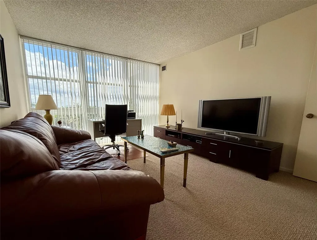 2841 N Ocean Boulevard Fort Lauderdale FL 33308