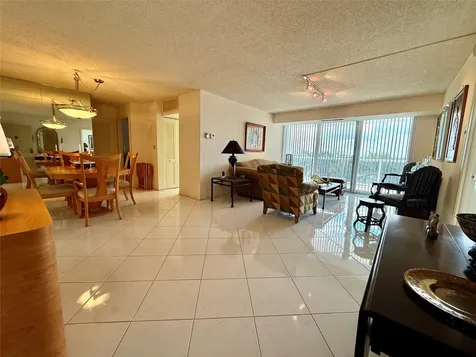2841 N Ocean Boulevard Fort Lauderdale FL 33308