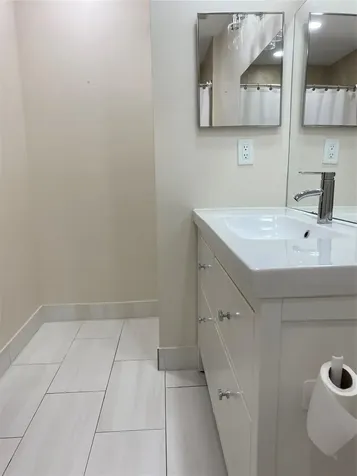 6300 Landings Way Tamarac FL 33321
