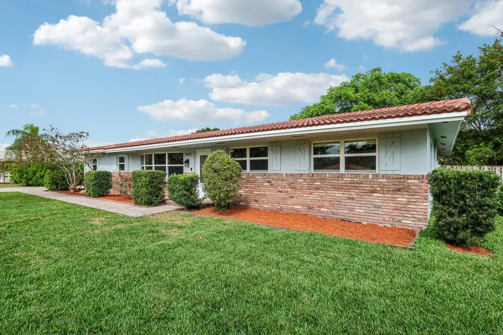 8403 NW 38th Street Coral Springs FL 33065