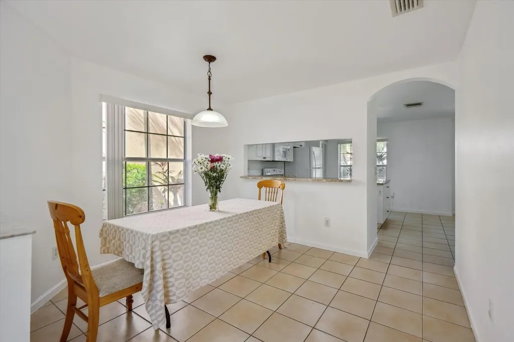 10845 NW 46th Drive Coral Springs FL 33076