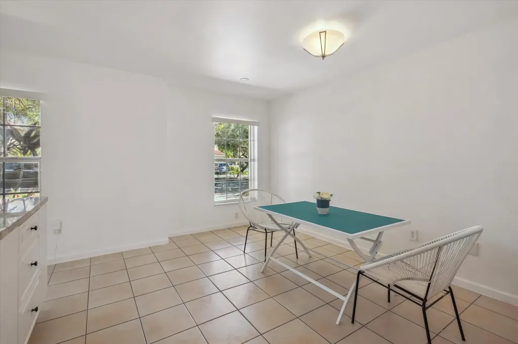 10845 NW 46th Drive Coral Springs FL 33076