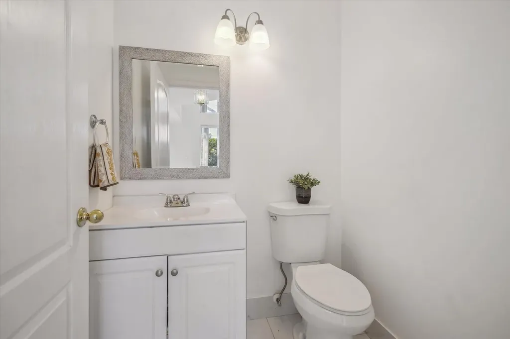 10845 NW 46th Drive Coral Springs FL 33076