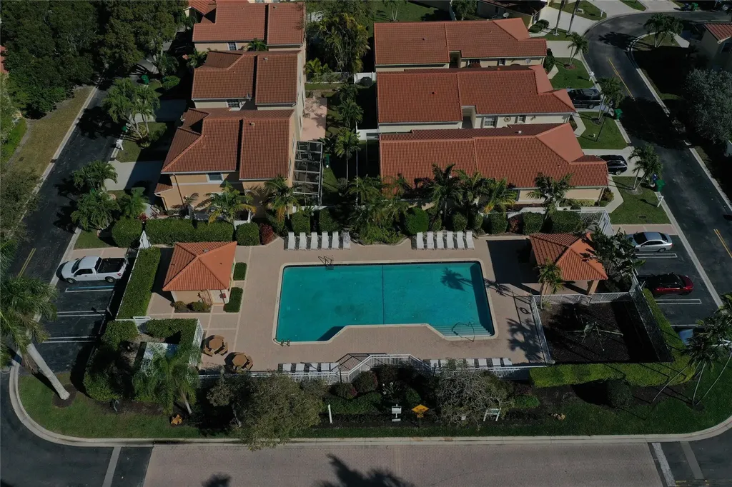10845 NW 46th Drive Coral Springs FL 33076