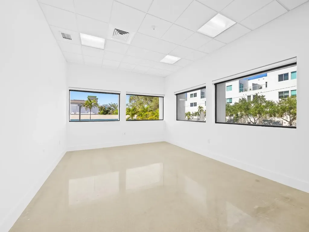 707 NE 3rd Avenue Fort Lauderdale FL 33304