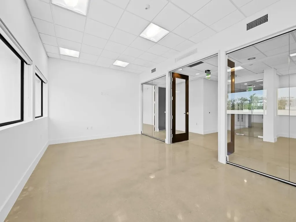 707 NE 3rd Avenue Fort Lauderdale FL 33304