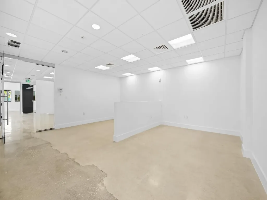 707 NE 3rd Avenue Fort Lauderdale FL 33304