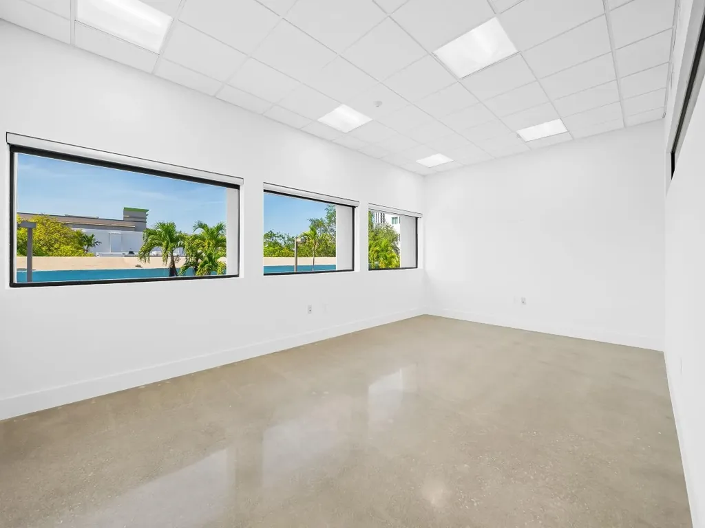707 NE 3rd Avenue Fort Lauderdale FL 33304