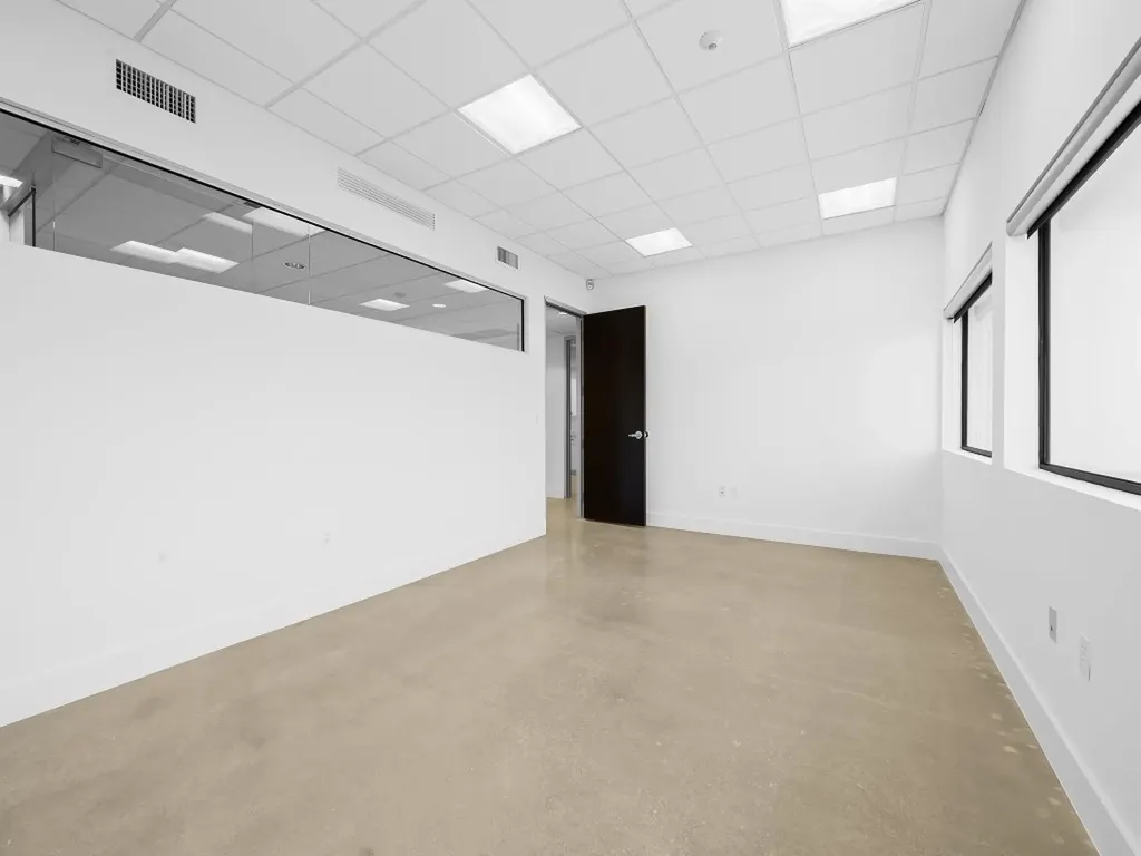 707 NE 3rd Avenue Fort Lauderdale FL 33304