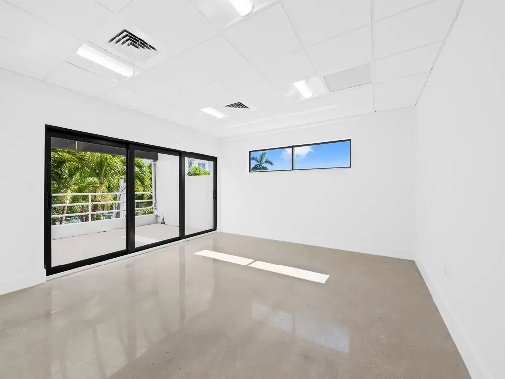 707 NE 3rd Avenue Fort Lauderdale FL 33304