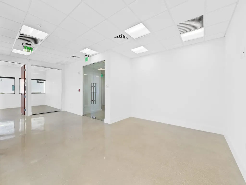 707 NE 3rd Avenue Fort Lauderdale FL 33304