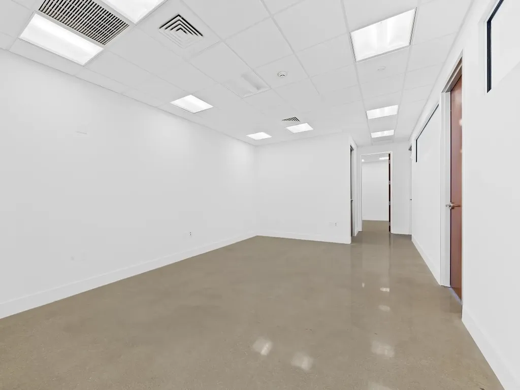 707 NE 3rd Avenue Fort Lauderdale FL 33304