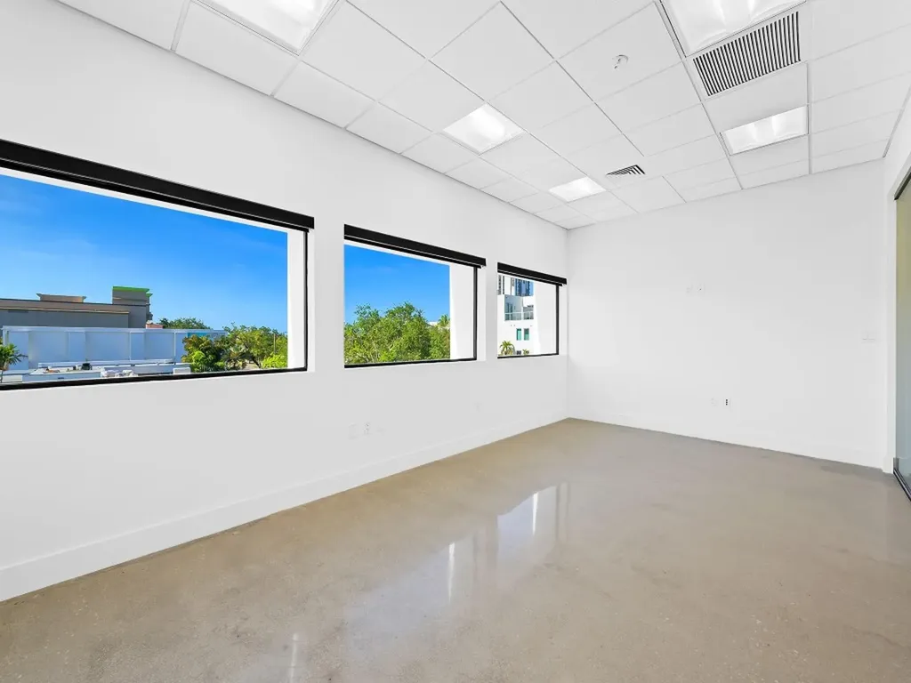 707 NE 3rd Avenue Fort Lauderdale FL 33304