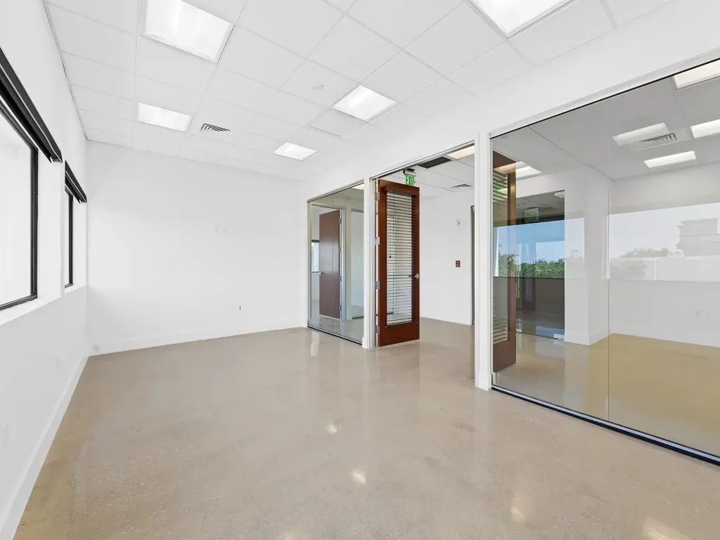 707 NE 3rd Avenue Fort Lauderdale FL 33304
