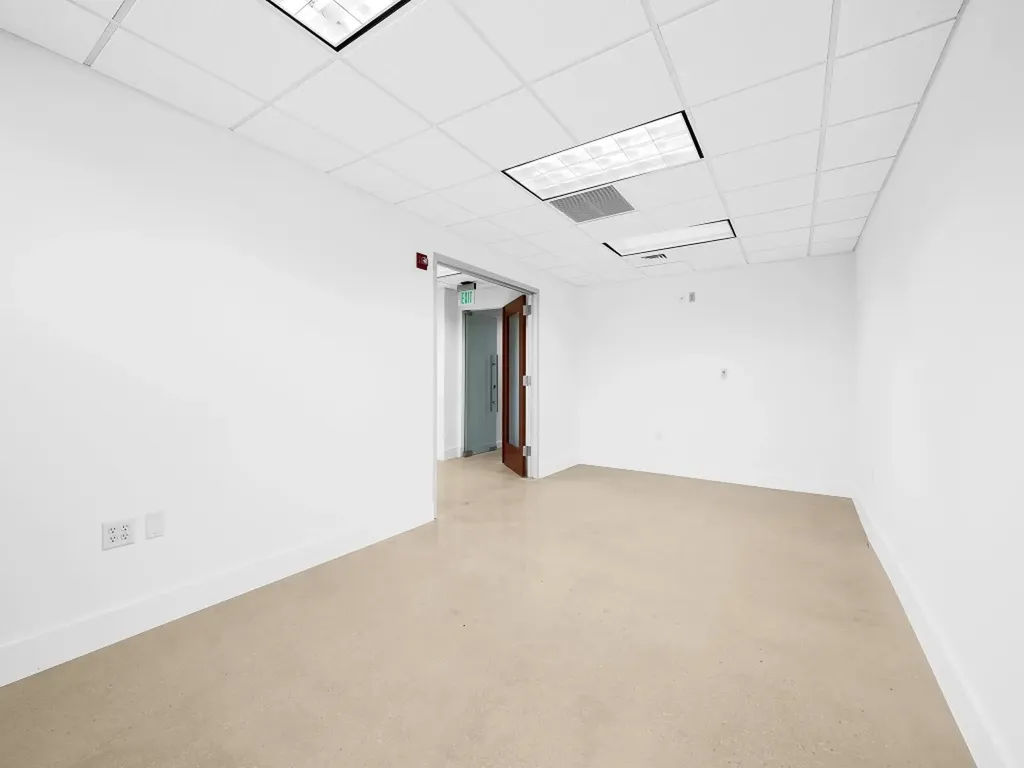 707 NE 3rd Avenue Fort Lauderdale FL 33304