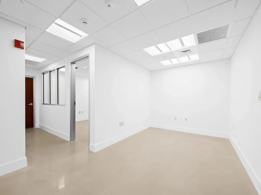 707 NE 3rd Avenue Fort Lauderdale FL 33304
