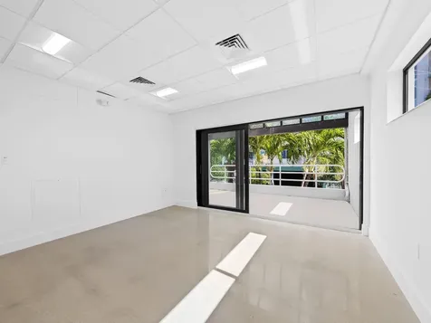 707 NE 3rd Avenue Fort Lauderdale FL 33304