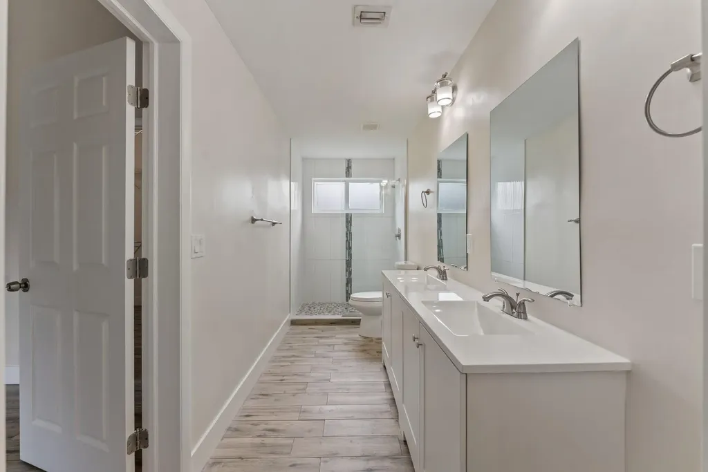4620 NE 18 Avenue Pompano Beach FL 33064