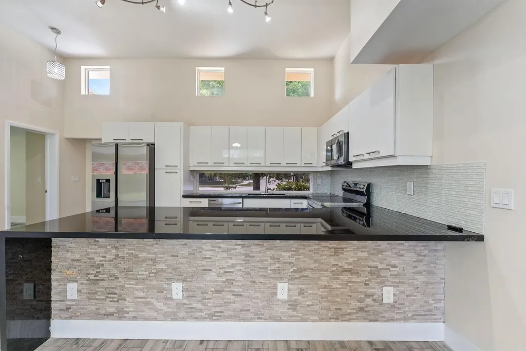 4620 NE 18 Avenue Pompano Beach FL 33064