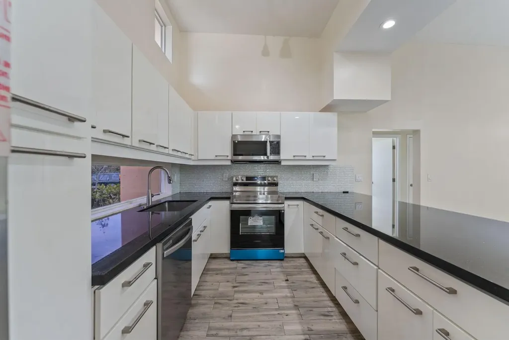 4620 NE 18 Avenue Pompano Beach FL 33064