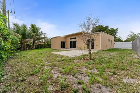 4620 NE 18 Avenue Pompano Beach FL 33064