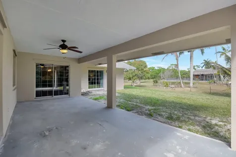 18725 W Sycamore Loxahatchee FL 33470