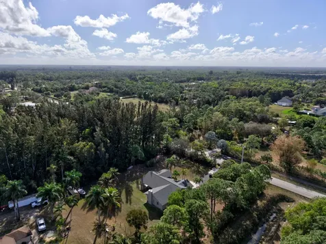 18725 W Sycamore Loxahatchee FL 33470