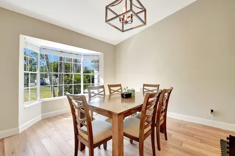 18725 W Sycamore Loxahatchee FL 33470