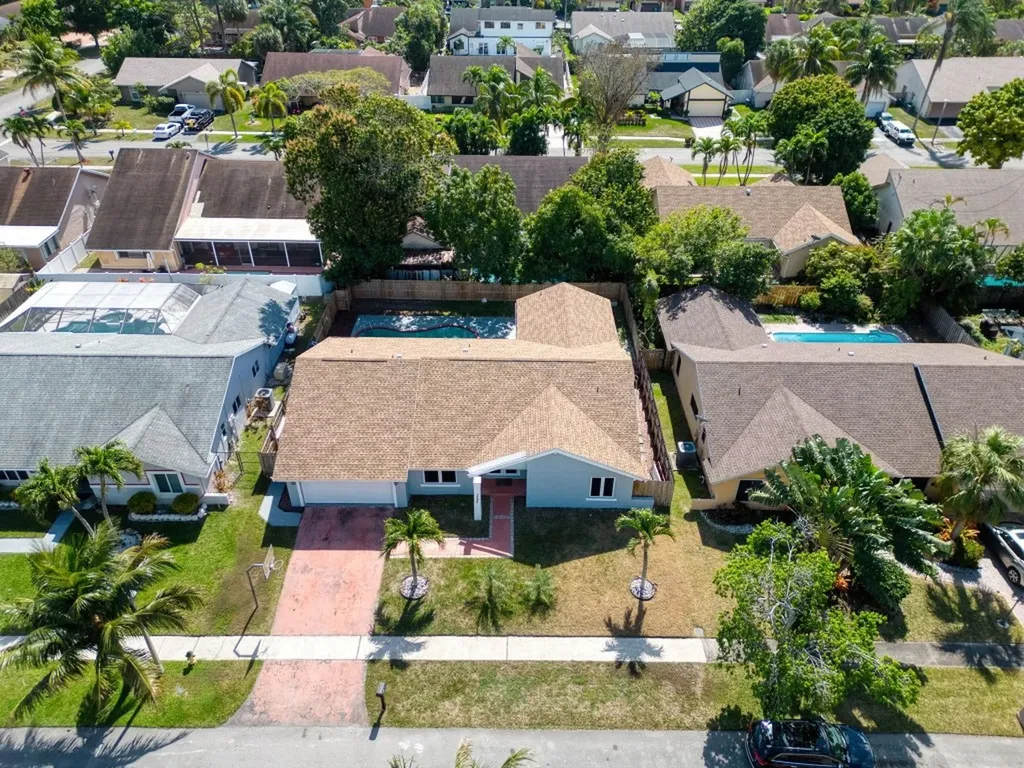 7342 NW 48th Place Lauderhill FL 33319