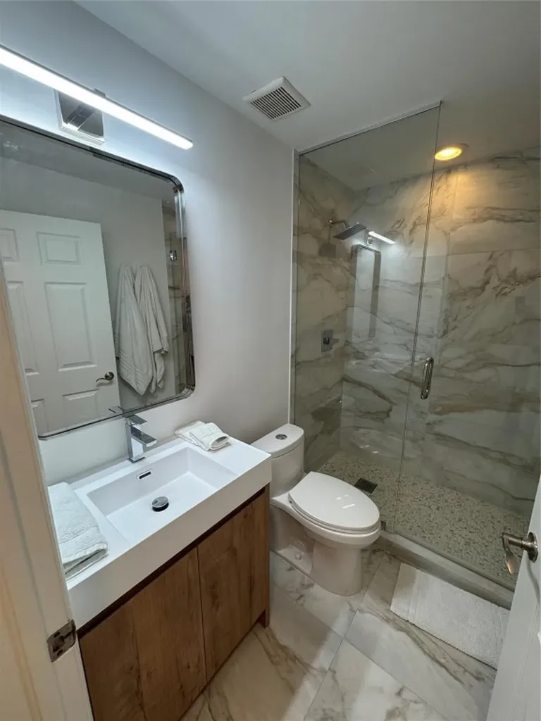 2710 NE 184th Terrace Aventura FL 33160
