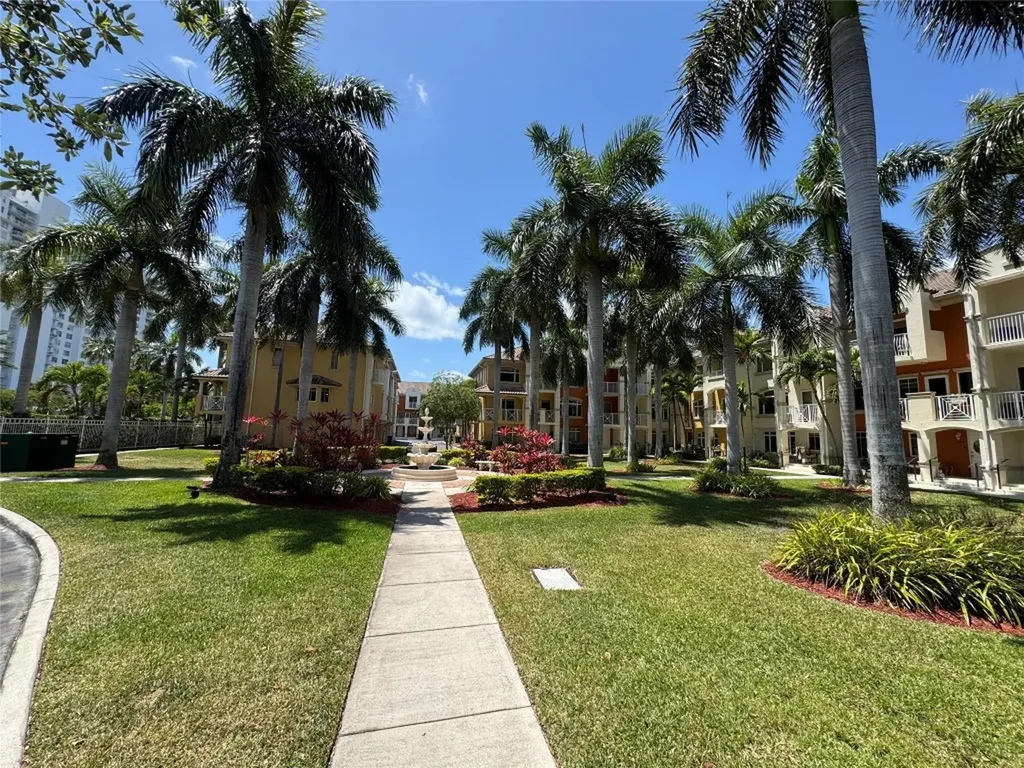 2710 NE 184th Terrace Aventura FL 33160