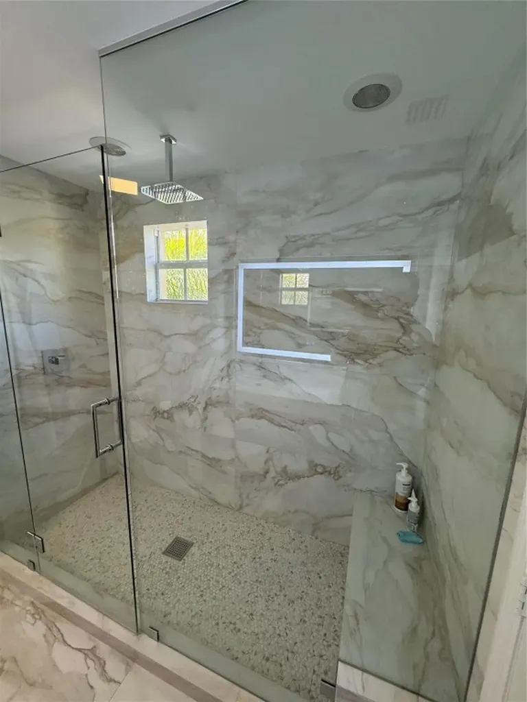 2710 NE 184th Terrace Aventura FL 33160