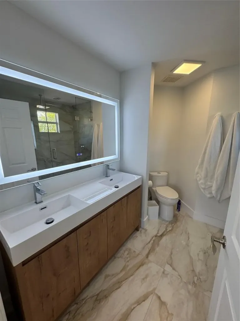 2710 NE 184th Terrace Aventura FL 33160