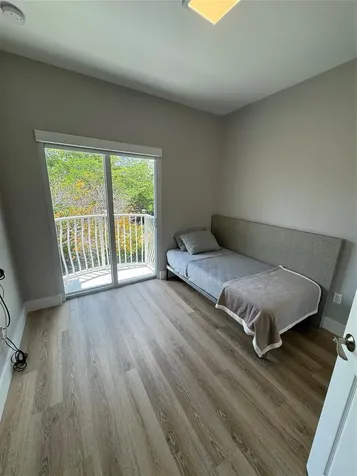2710 NE 184th Terrace Aventura FL 33160