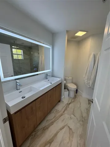 2710 NE 184th Terrace Aventura FL 33160