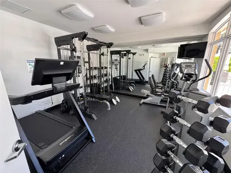 2710 NE 184th Terrace Aventura FL 33160