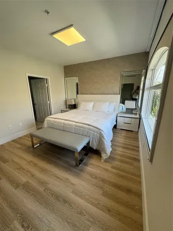 2710 NE 184th Terrace Aventura FL 33160