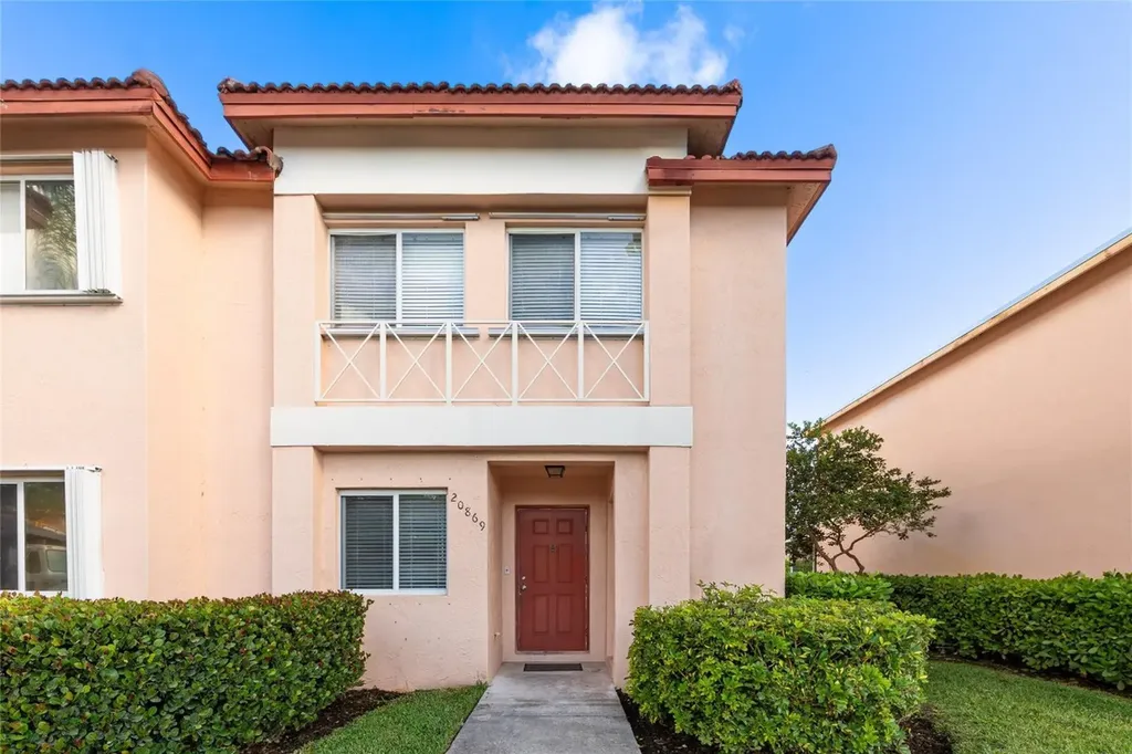 20869 NW 3rd Lane Pembroke Pines FL 33029