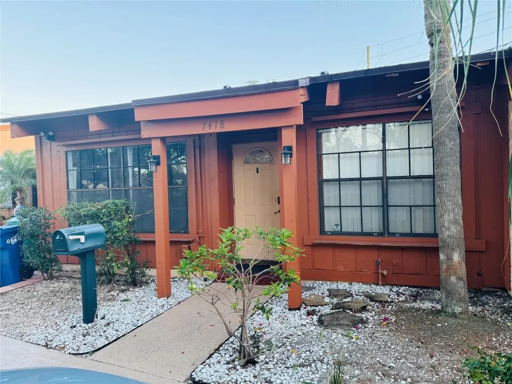 7418 NW 33rd Street Lauderhill FL 33319