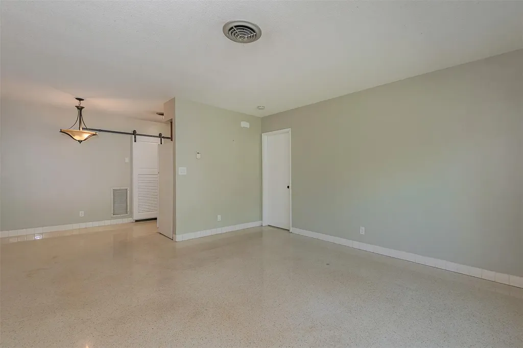 321 SE 1st Avenue Pompano Beach FL 33060