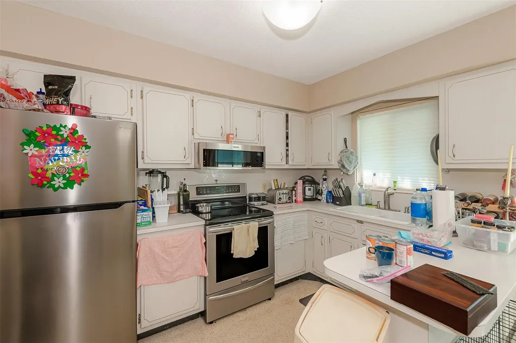 321 SE 1st Avenue Pompano Beach FL 33060